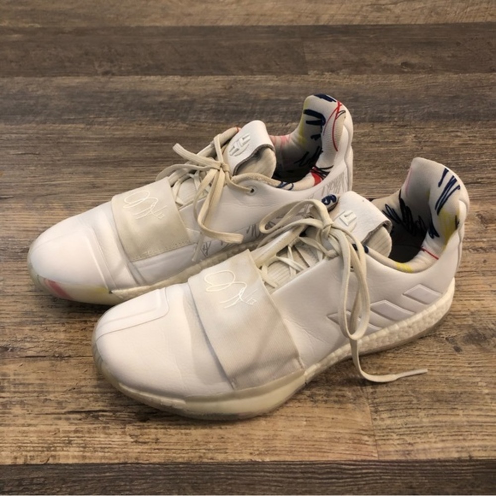 Adidas Harden Vol. 3 size 8 in great condition!